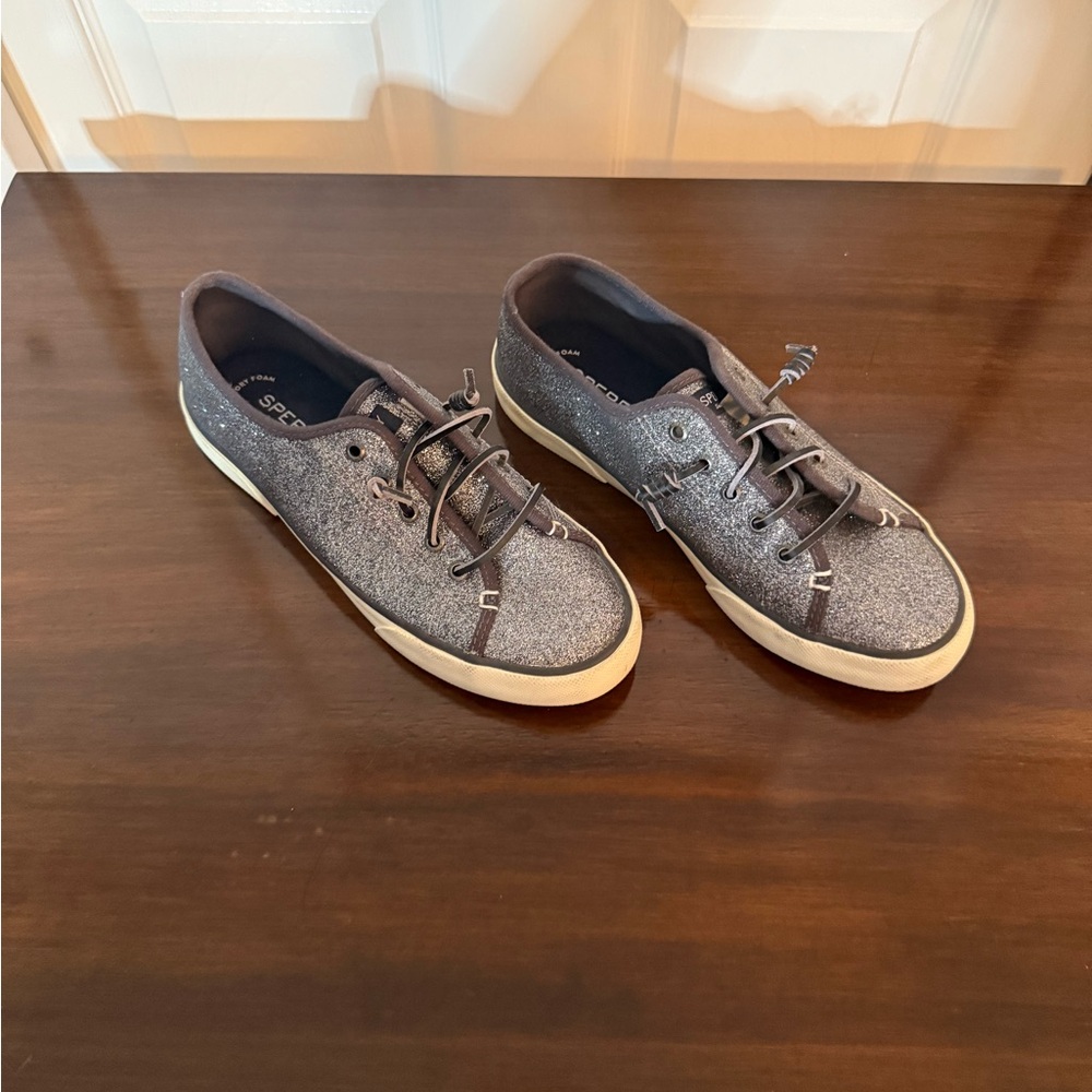 Women’s Sperry Glitter Sneakers
